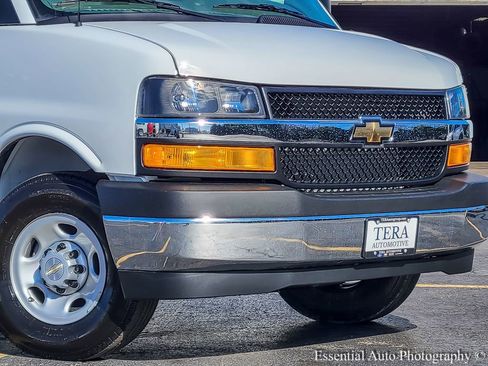 New 2026 Chevrolet Express 2500 w/ Driver Convenience Package image 2