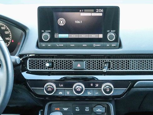 Used 2025 Honda Civic Sport image 14