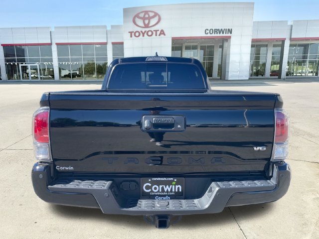 Used 2023 Toyota Tacoma TRD Sport w/ TRD Premium Sport Package AWD/4WD image 4