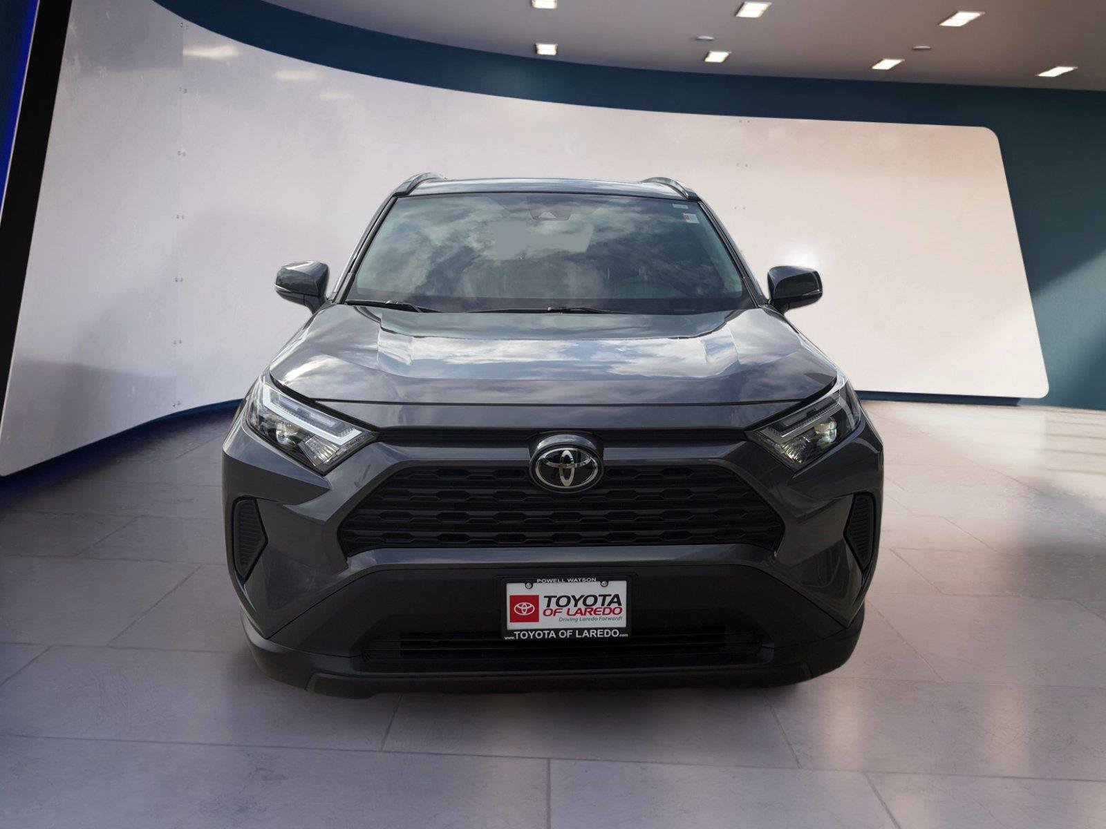 Used 2025 Toyota RAV4 XLE w/ Convenience Package FWD image 8