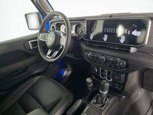 New 2026 Jeep Wrangler Unlimited Sahara w/ Whitecap Package AWD/4WD image 37