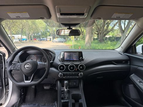 Used 2025 Nissan Sentra S FWD image 30