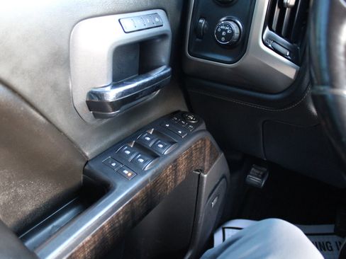 Used 2016 GMC Sierra 2500 Denali w/ Duramax Plus Package image 22