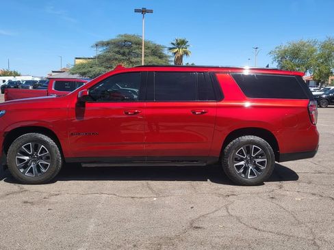 Used 2021 Chevrolet Suburban RST w/ Rear Media and Nav Package AWD/4WD image 5