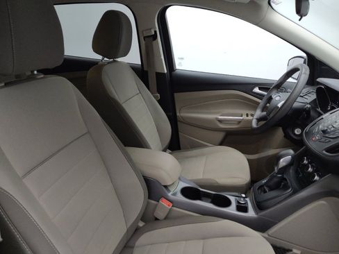 Used 2015 Ford Escape SE image 21