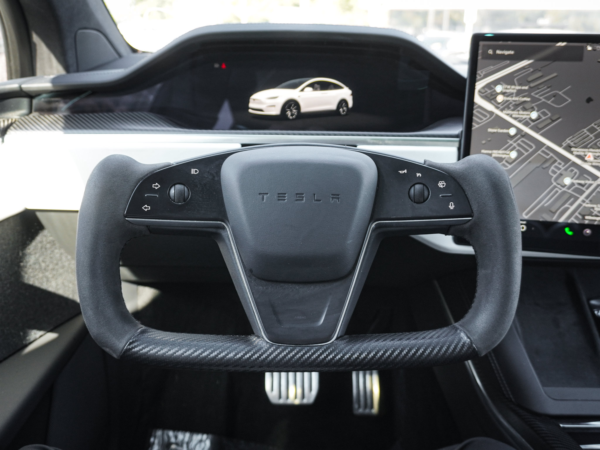 Used 2022 Tesla Model X Plaid AWD/4WD image 18