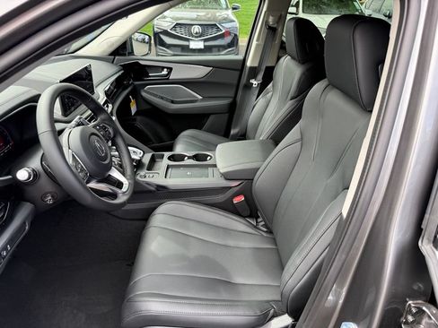 Used 2026 Acura MDX SH-AWD image 13