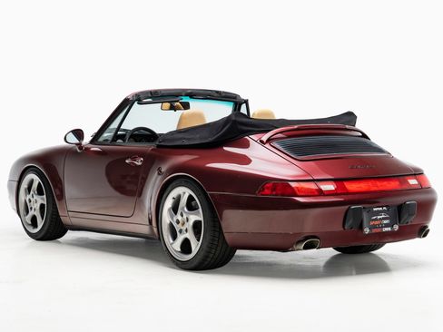 Used 1998 Porsche 911 Carrera RWD image 9