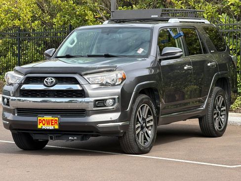 Used 2014 Toyota 4Runner Limited AWD/4WD image 8