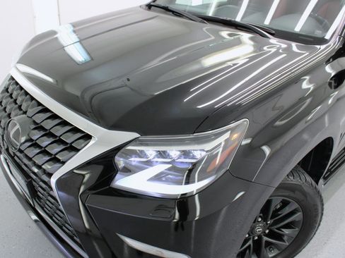 Used 2022 Lexus GX 460 Premium w/ Premium Package image 17