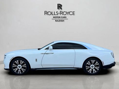 Used 2024 Rolls-Royce Spectre w/ Spectre Launch Package AWD/4WD image 3