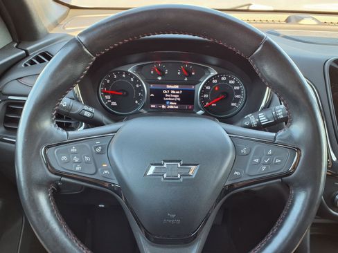Used 2022 Chevrolet Equinox RS w/ RS Leather Package FWD image 12