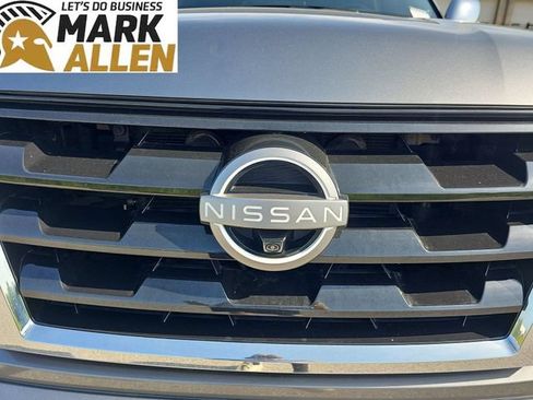 Used 2023 Nissan Armada Platinum w/ Captain's Chairs Package RWD image 30