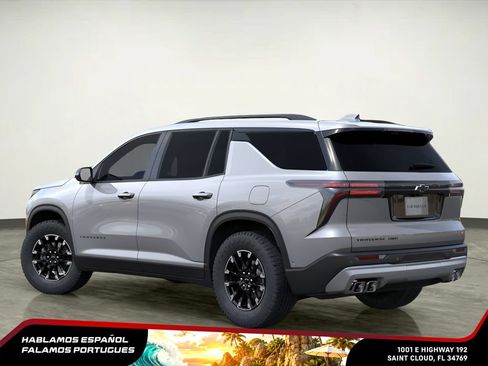 New 2026 Chevrolet Traverse Z71 w/ Driver Confidence Package AWD/4WD image 2