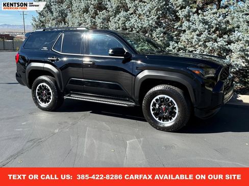 Used 2025 Toyota 4Runner TRD Off-Road image 12