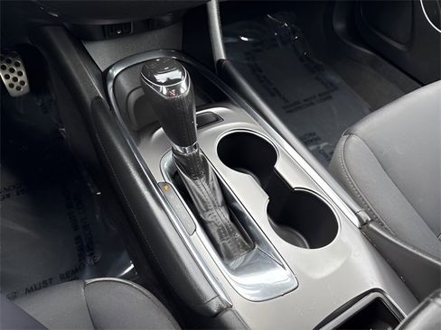 Used 2016 Chevrolet Malibu LT image 13