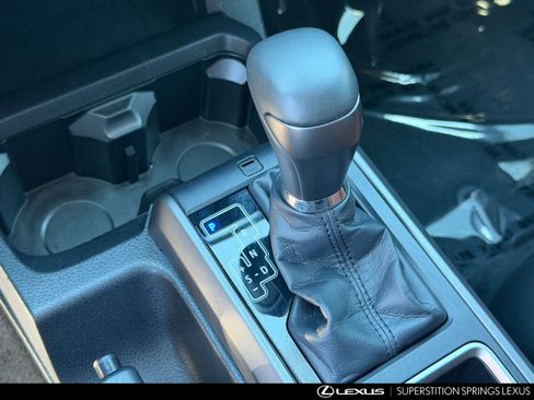 Used 2023 Toyota Tacoma TRD Sport image 28