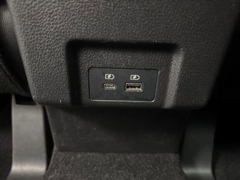 Used 2024 Mitsubishi Eclipse Cross image 25