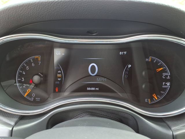 Used 2021 Jeep Grand Cherokee Limited AWD/4WD image 16