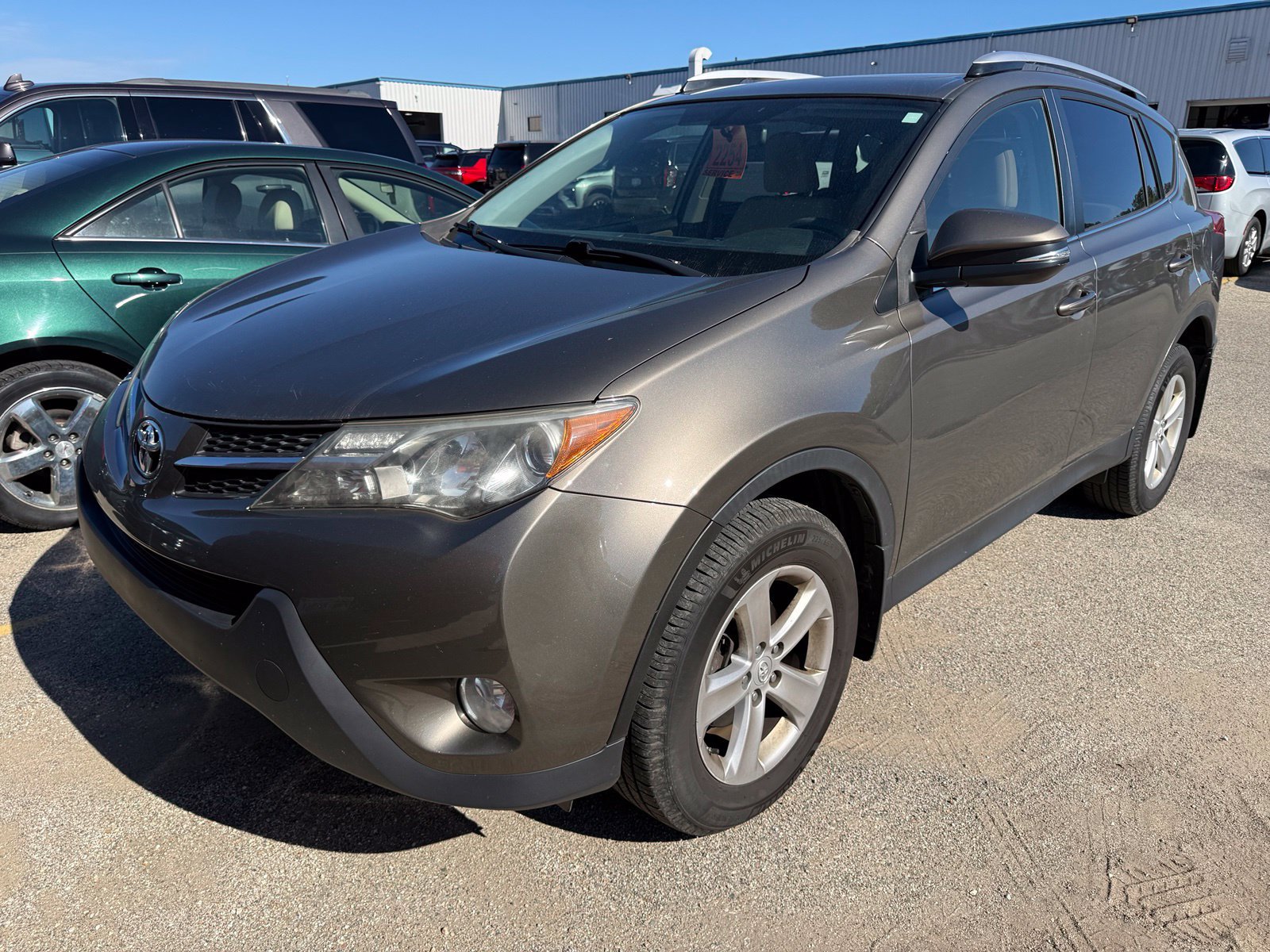 Used 2014 Toyota RAV4 XLE AWD/4WD image 5