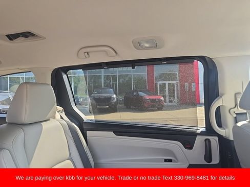 Used 2025 Honda Odyssey EX-L image 31