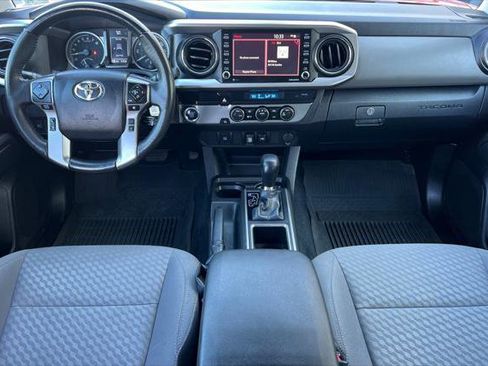 Certified 2023 Toyota Tacoma SR5 image 3