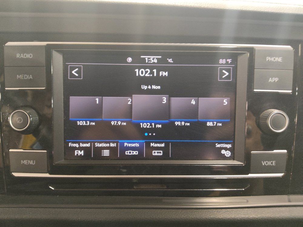Used 2020 Volkswagen Jetta S w/ Driver Assistance Package FWD image 25