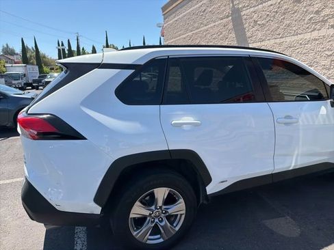 Certified 2024 Toyota RAV4 XLE AWD/4WD image 5