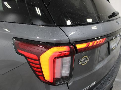 New 2026 Ford Explorer Active w/ Active Comfort Package AWD/4WD image 21