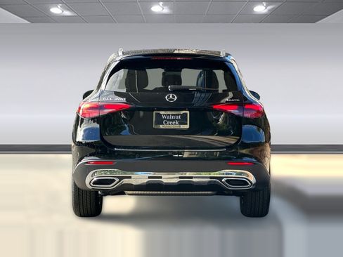 Used 2026 Mercedes-Benz GLC 300 4MATIC image 9