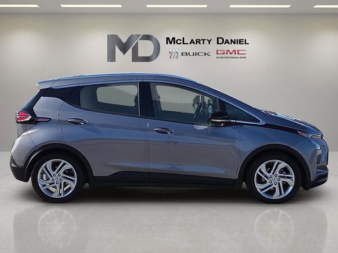 Used 2023 Chevrolet Bolt LT w/ Driver Confidence Package image 6