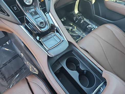 Certified 2024 Acura RDX SH-AWD w/ Advance Package image 21