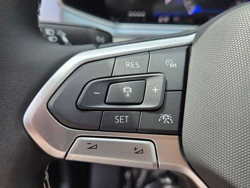 New 2026 Volkswagen Taos SE AWD/4WD image 23