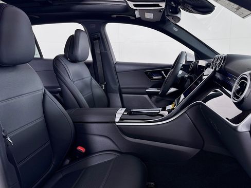 New 2026 Mercedes-Benz GLC 300 4MATIC image 6