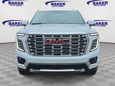 New 2026 GMC Yukon Denali w/ Sun & Power Step Package AWD/4WD image 2