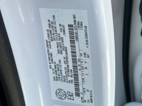 Certified 2023 Ford F350 XLT AWD/4WD image 28