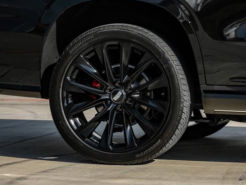 Used 2025 Cadillac Escalade V image 91