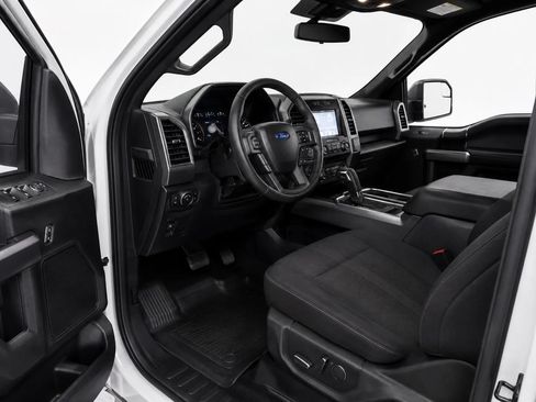 Used 2020 Ford F150 XLT w/ Equipment Group 302A Luxury AWD/4WD image 14