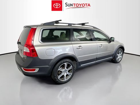 Used 2013 Volvo XC70 T6 image 4