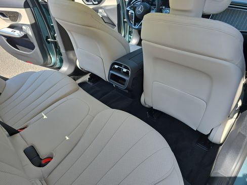 New 2026 Mercedes-Benz E 350 4MATIC Sedan image 11