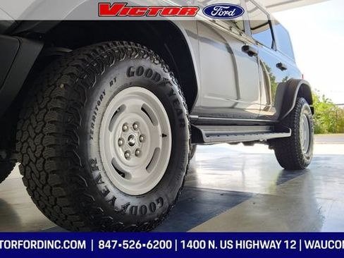 Used 2025 Ford Bronco Heritage Edition AWD/4WD image 6
