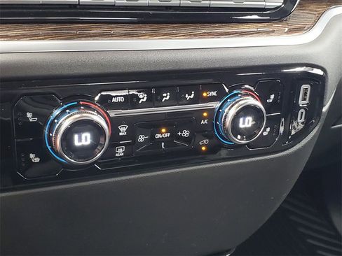 New 2026 GMC Sierra 2500 SLE w/ SLE Value Package; image 24