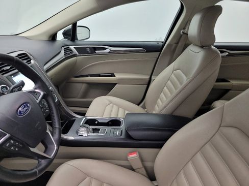 Used 2019 Ford Fusion SEL image 17