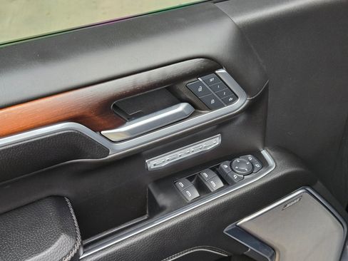 Certified 2024 GMC Sierra 1500 Denali w/ Denali Reserve Package image 12