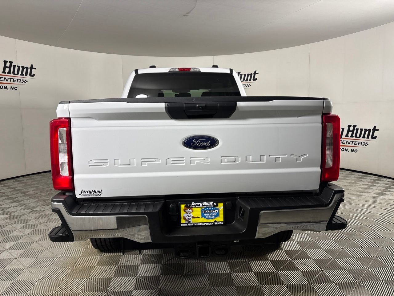 Used 2026 Ford F250 XLT AWD/4WD image 5