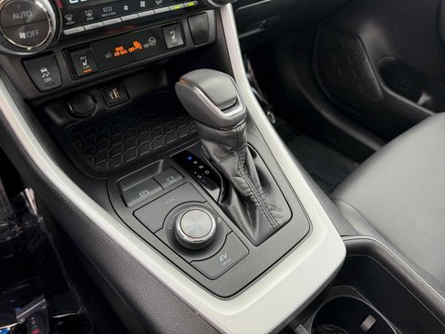 Used 2024 Toyota RAV4 XSE w/ Weather Package image 24