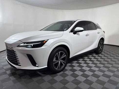 Used 2024 Lexus RX 350 FWD w/ Technology Package image 3