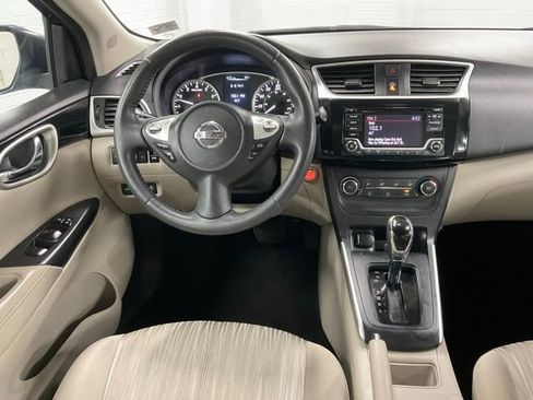 Used 2017 Nissan Sentra SV w/ Style Package image 14