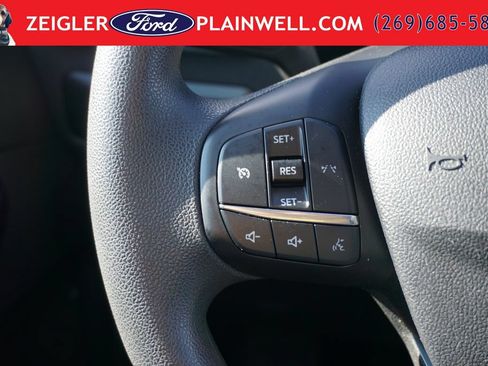 Used 2025 Ford Escape Active AWD/4WD image 21