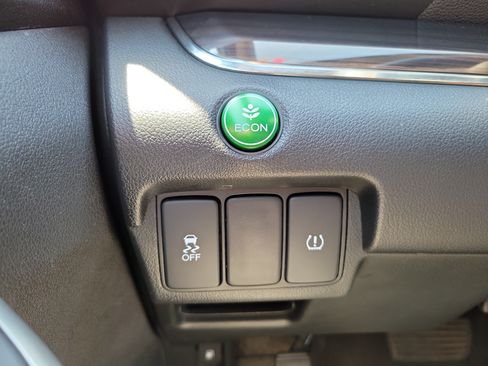 Used 2016 Honda CR-V EX-L image 27